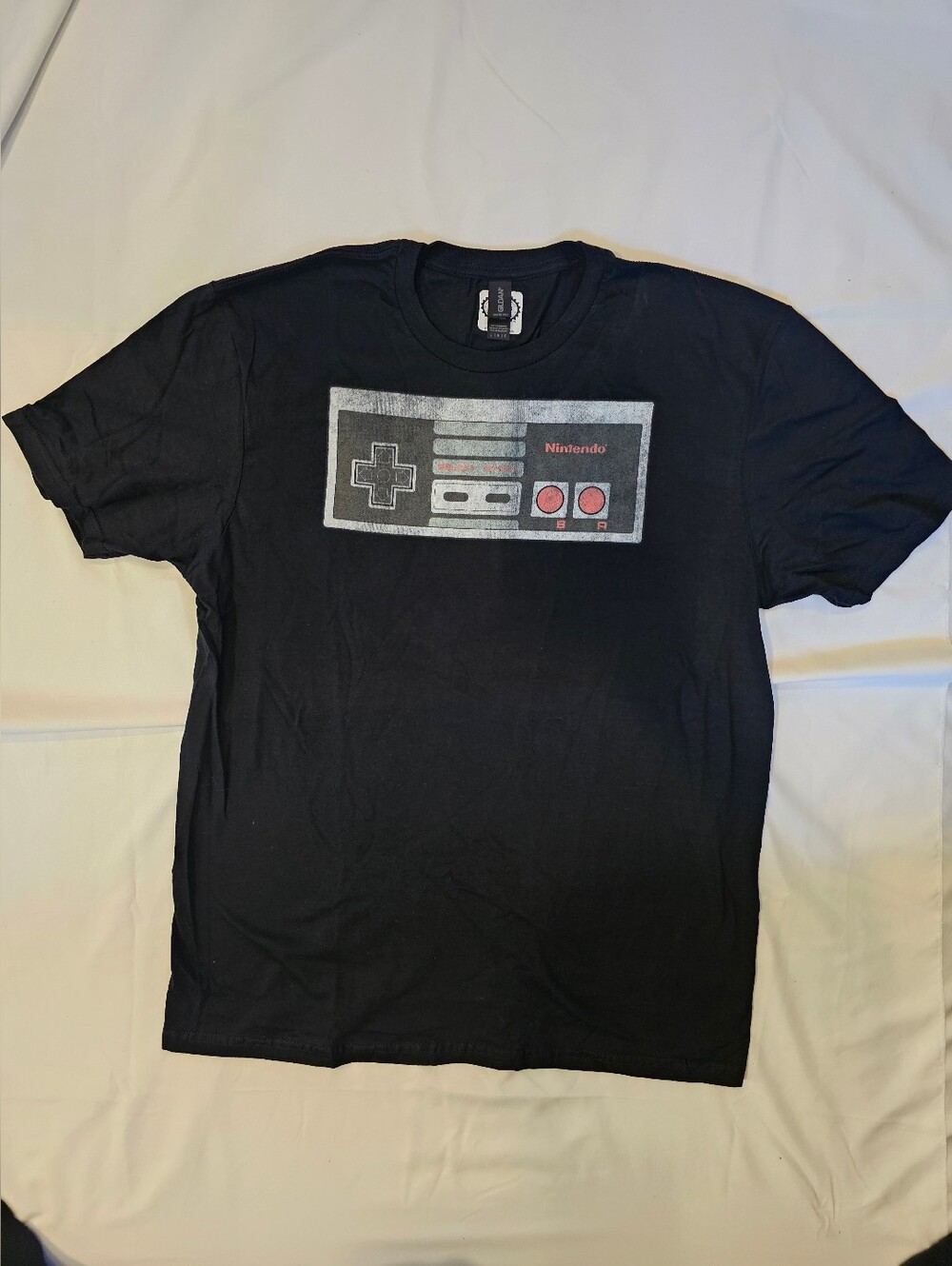 Nintendo Classic NES Controller Men's Tee- Size Large- New